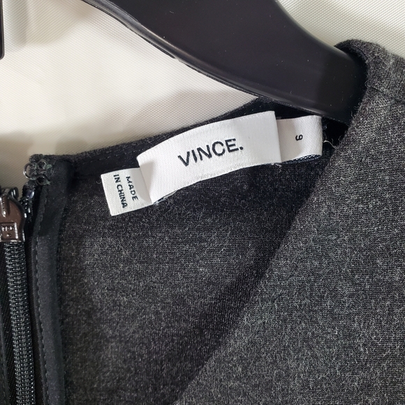 Vince Sleeveless Pleated Dress Charcoal Gray Drop Waist 2 Side Pockets Size 6 - Picture 6 of 8